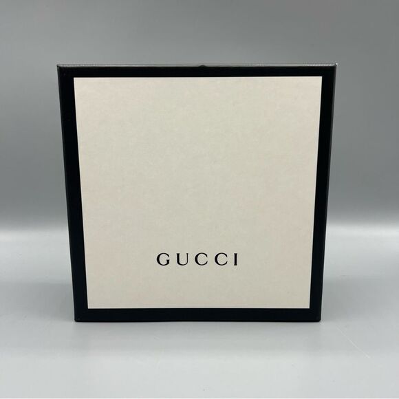 Gucci Black and White Gift Box - Picture 1 of 5